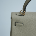 Hermès Kelly 25cm: Sage Green Elegance