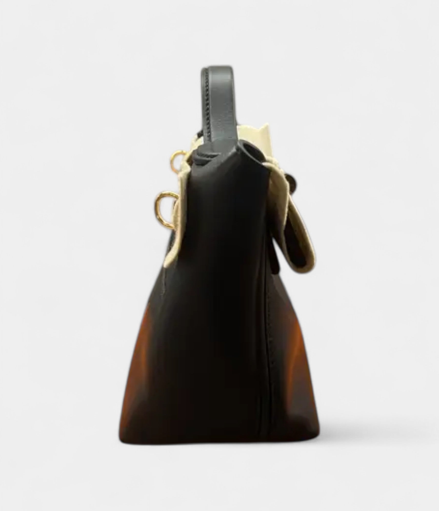 Hermès 24/24 Handmade in Black Leather with Palladium Hardware