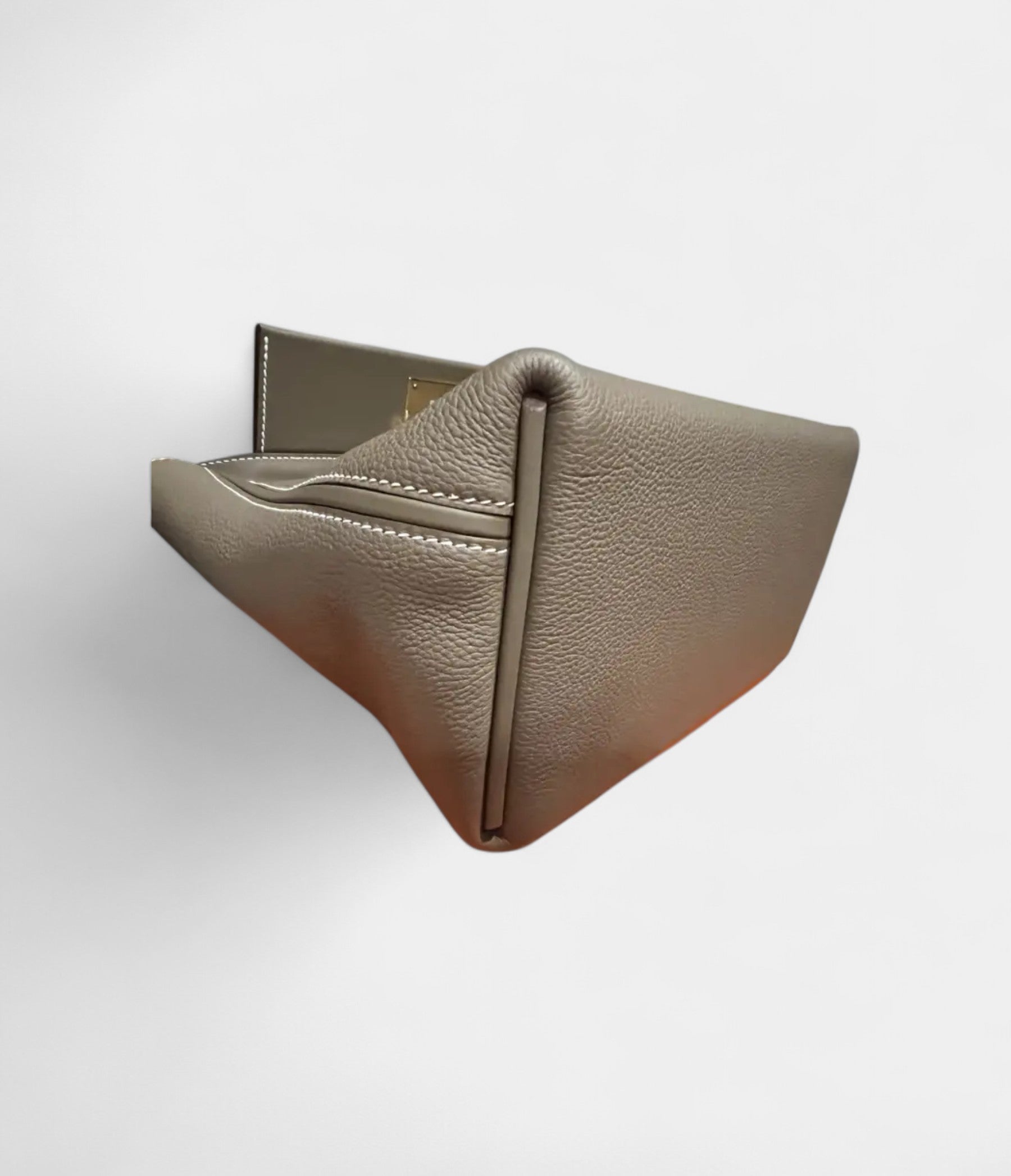 Hermès 24/24 Handmade in Grey Leather with Palladium Hardware