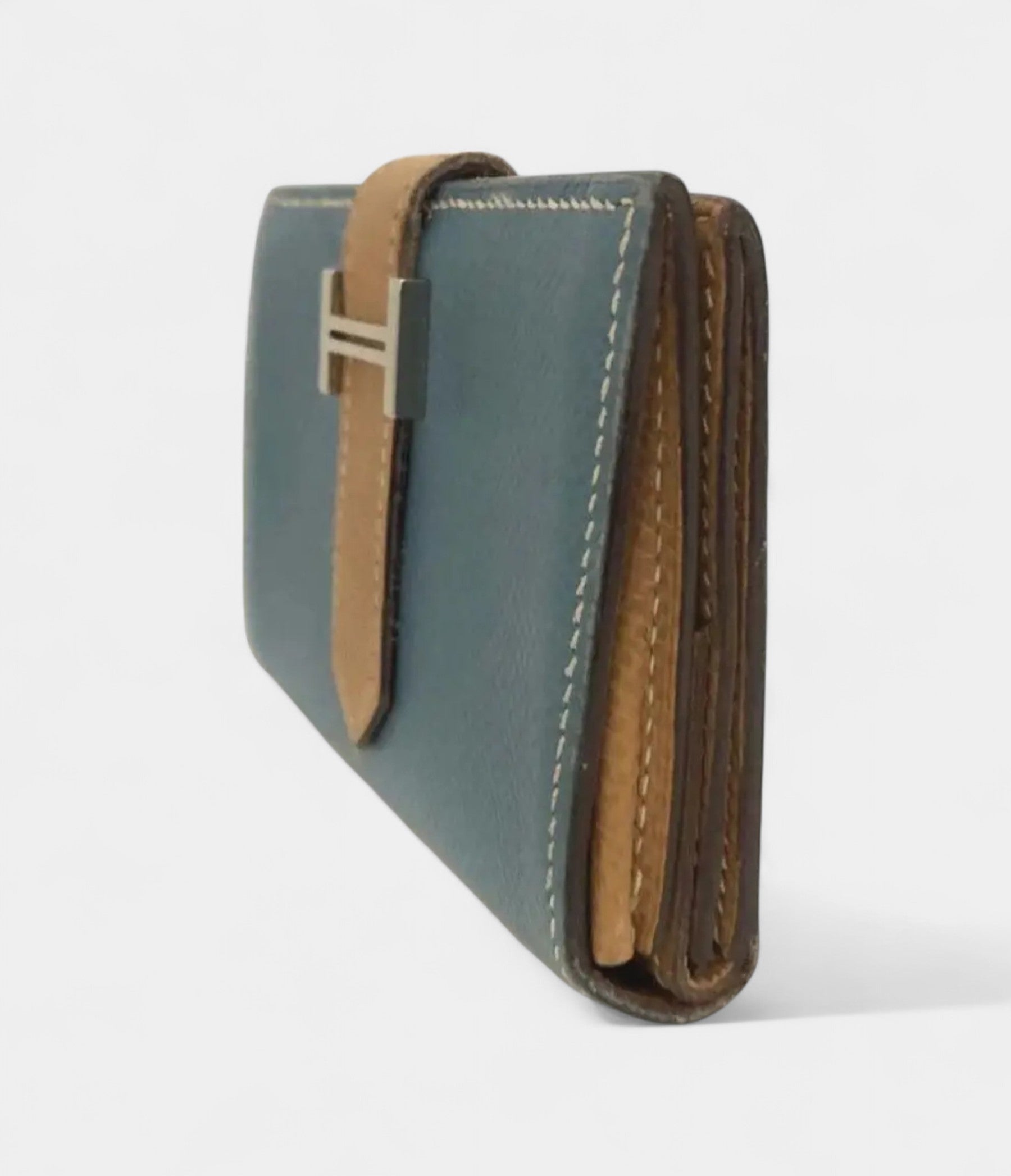 Hermès Béarn Leather Wallet Classic Elegance in a Slim Silhouette