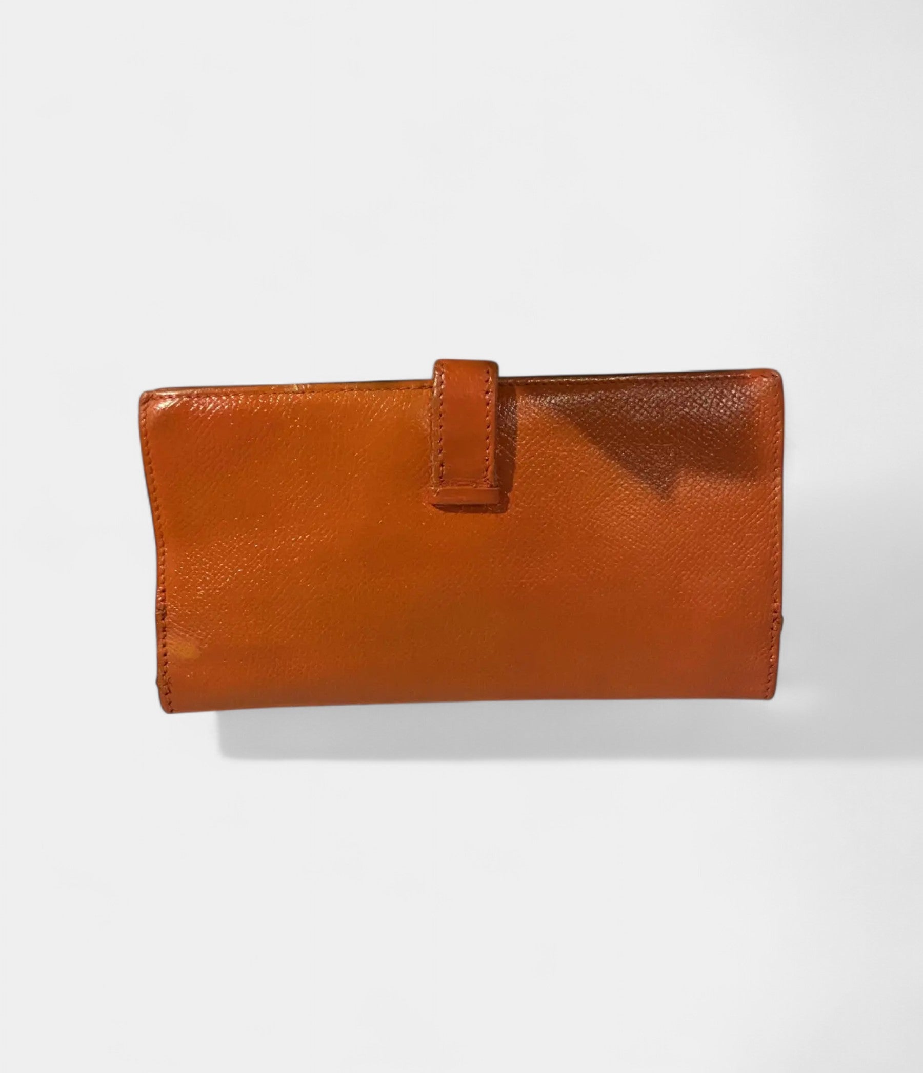 Hermès Béarn Leather Wallet In Orange Blend Of Elegance And Functionality