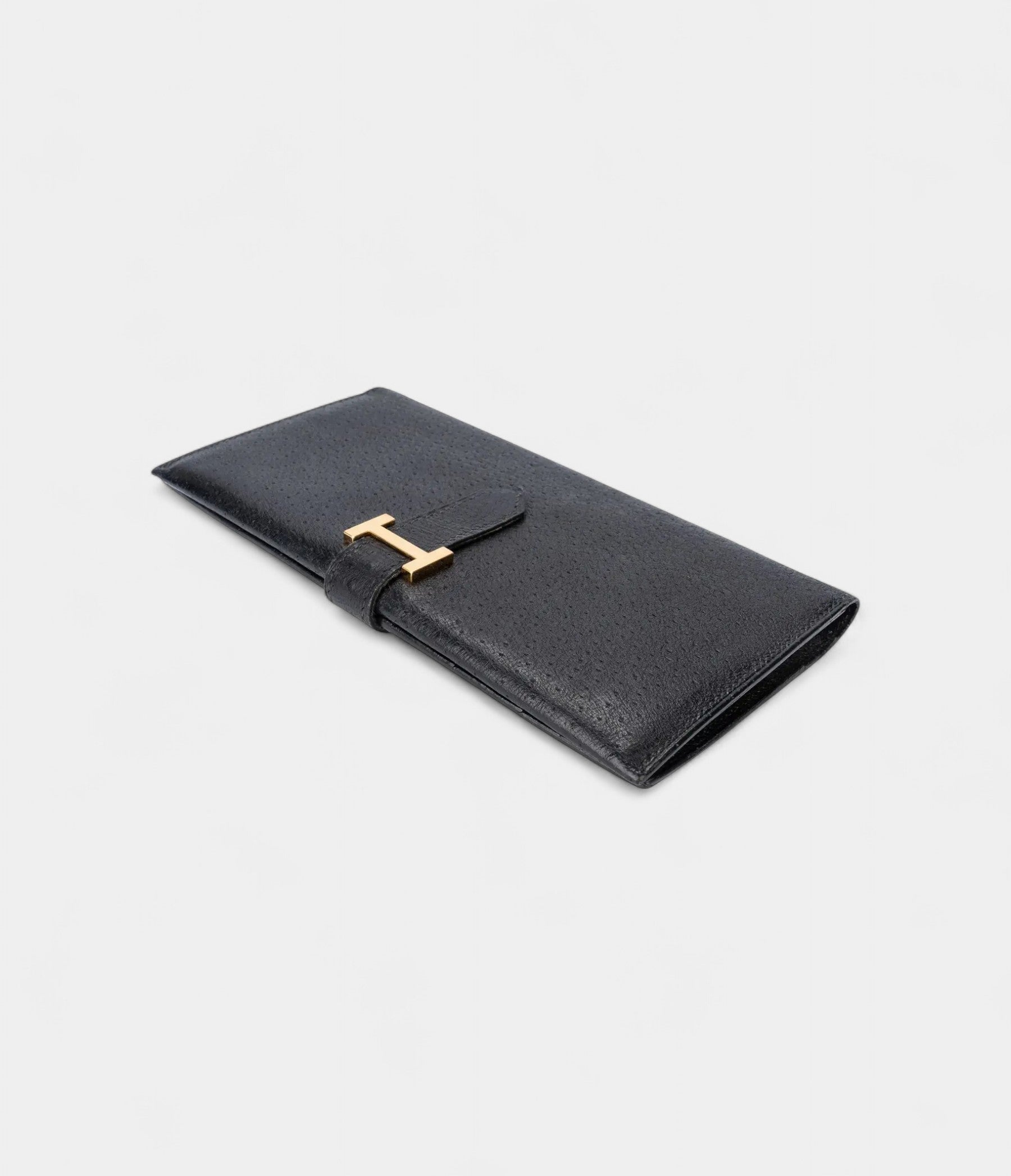 HermesBearnLeatherWalletinBlackClassicEleganceEveryDetail_2.jpg Hermès Béarn Leather Wallet in Black Classic Elegance Every Detail