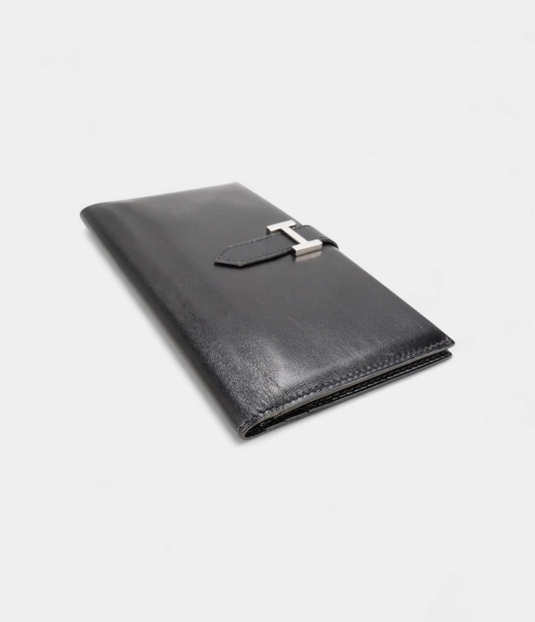 Hermès Béarn Leather Wallet in Black Iconic Elegance