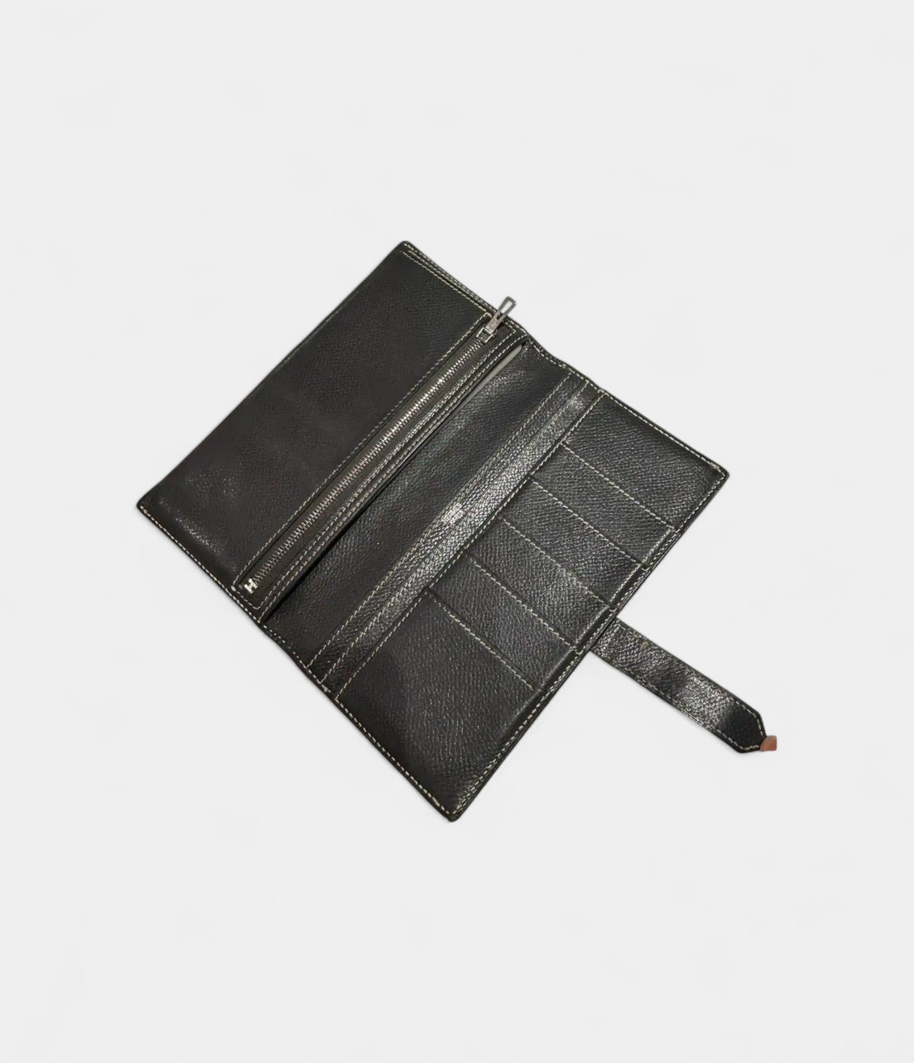Hermès Béarn Leather Wallet in Black Timeless Sophistication Every Detail