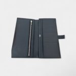 Hermès Béarn Leather Wallet in Black Timeless Sophistication with Iconic Detail