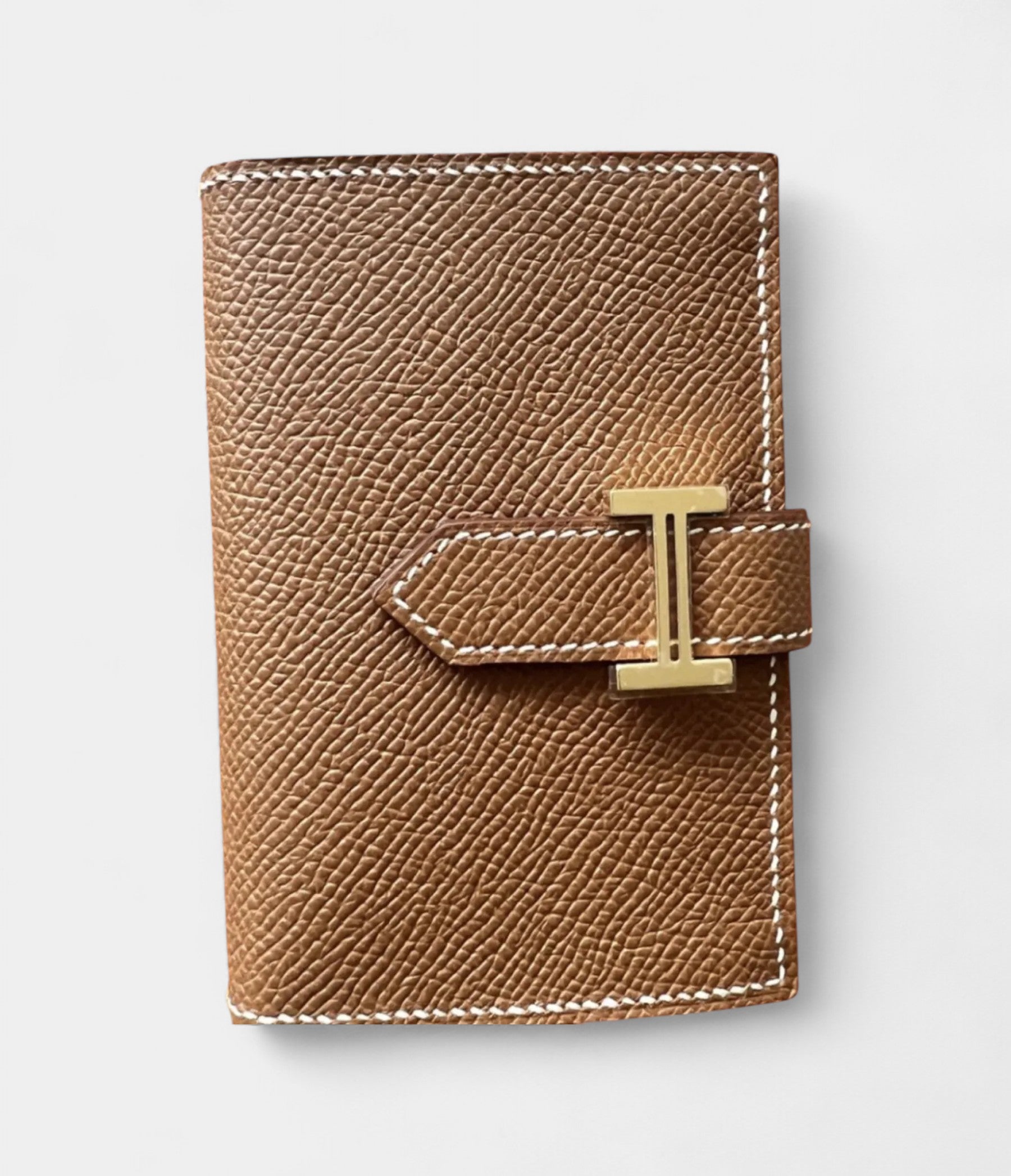 Hermès Béarn Leather Wallet in Brown Timeless Craftsmanship Warm Classic Hue