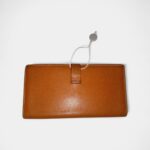 Hermès Béarn Leather Wallet in Brown Timeless Craftsmanship with Signature Style