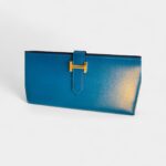 Hermès Béarn Leather Wallet in Green A Fresh Take on Classic Elegance