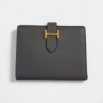Hermès Béarn Leather Wallet in Grey Subtle Elegance with Iconic Appeal