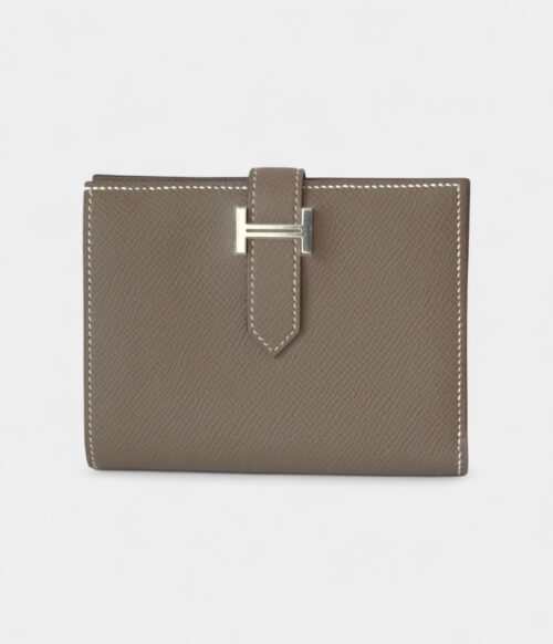 Hermès Béarn Leather Wallet in Grey Subtle Sophistication with Iconic Appeal