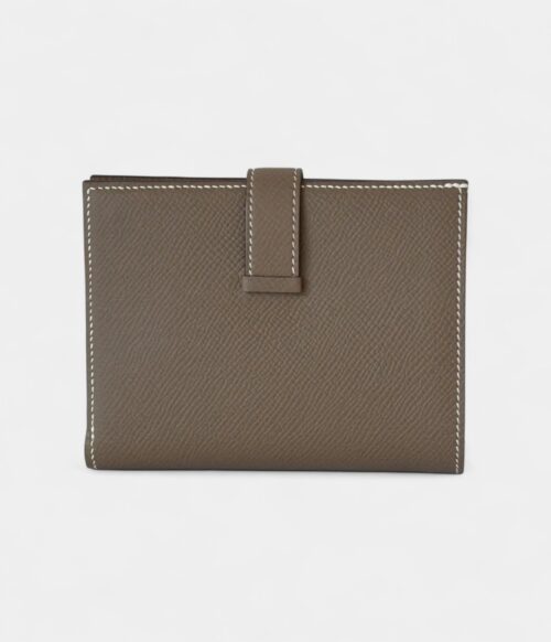 Hermès Béarn Leather Wallet in Grey Subtle Sophistication with Iconic Appeal
