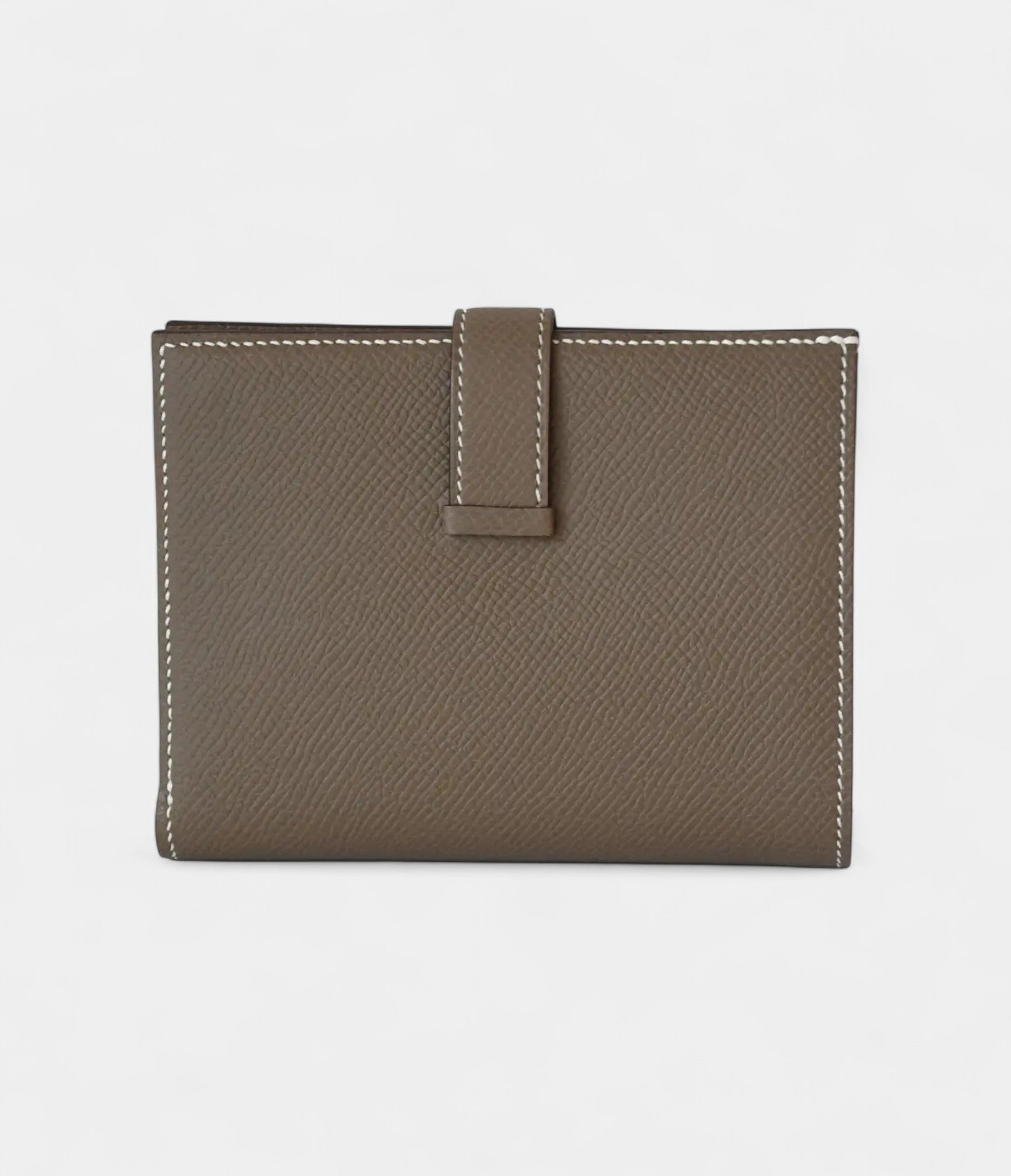 Hermès Béarn Leather Wallet in Grey Subtle Sophistication with Iconic Appeal