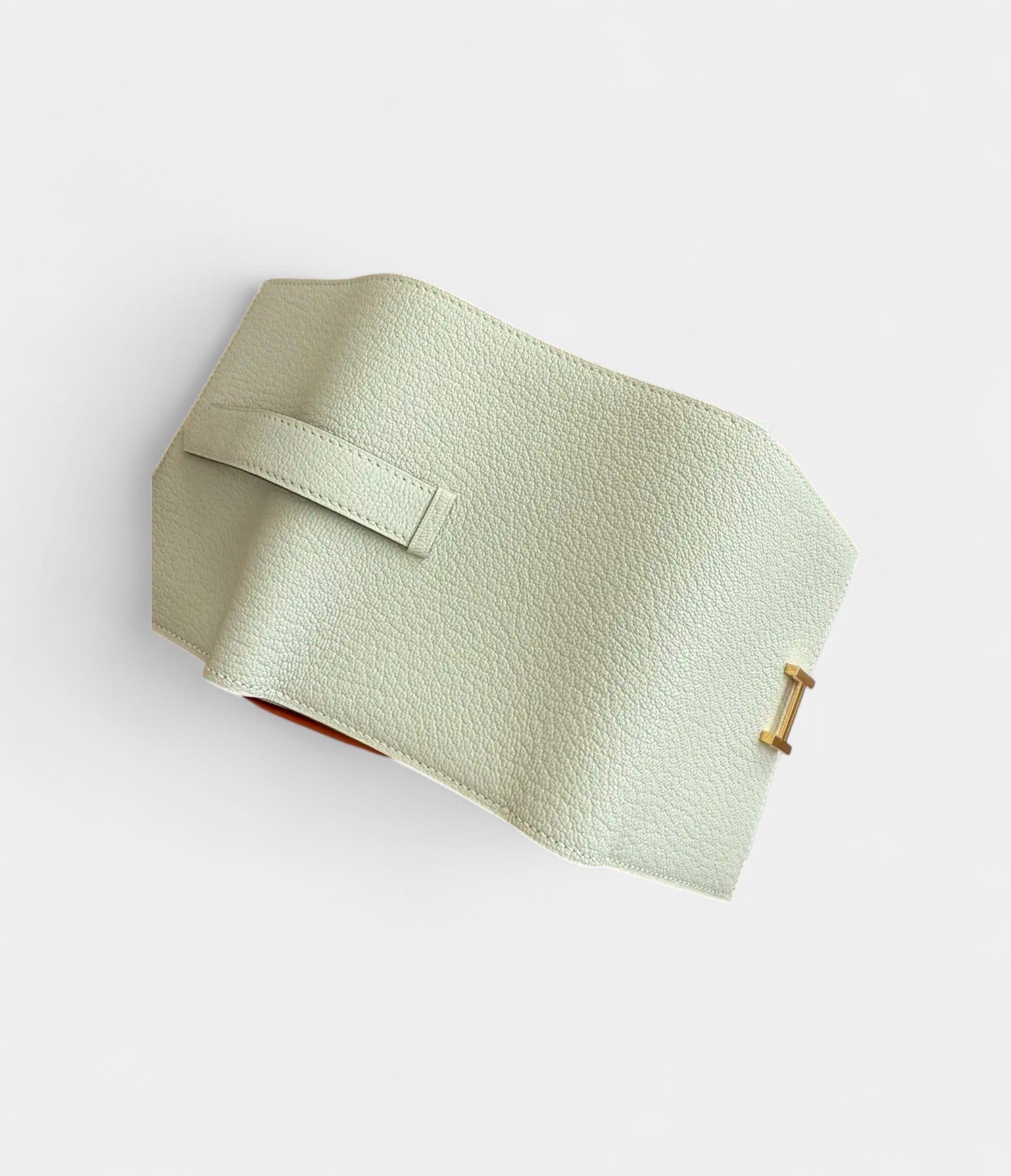 Hermès Béarn Leather Wallet in Grey Subtle Sophistication with Iconic Design