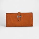 Hermès Béarn Leather Wallet in Orange Iconic Color Timeless Craftsmanship