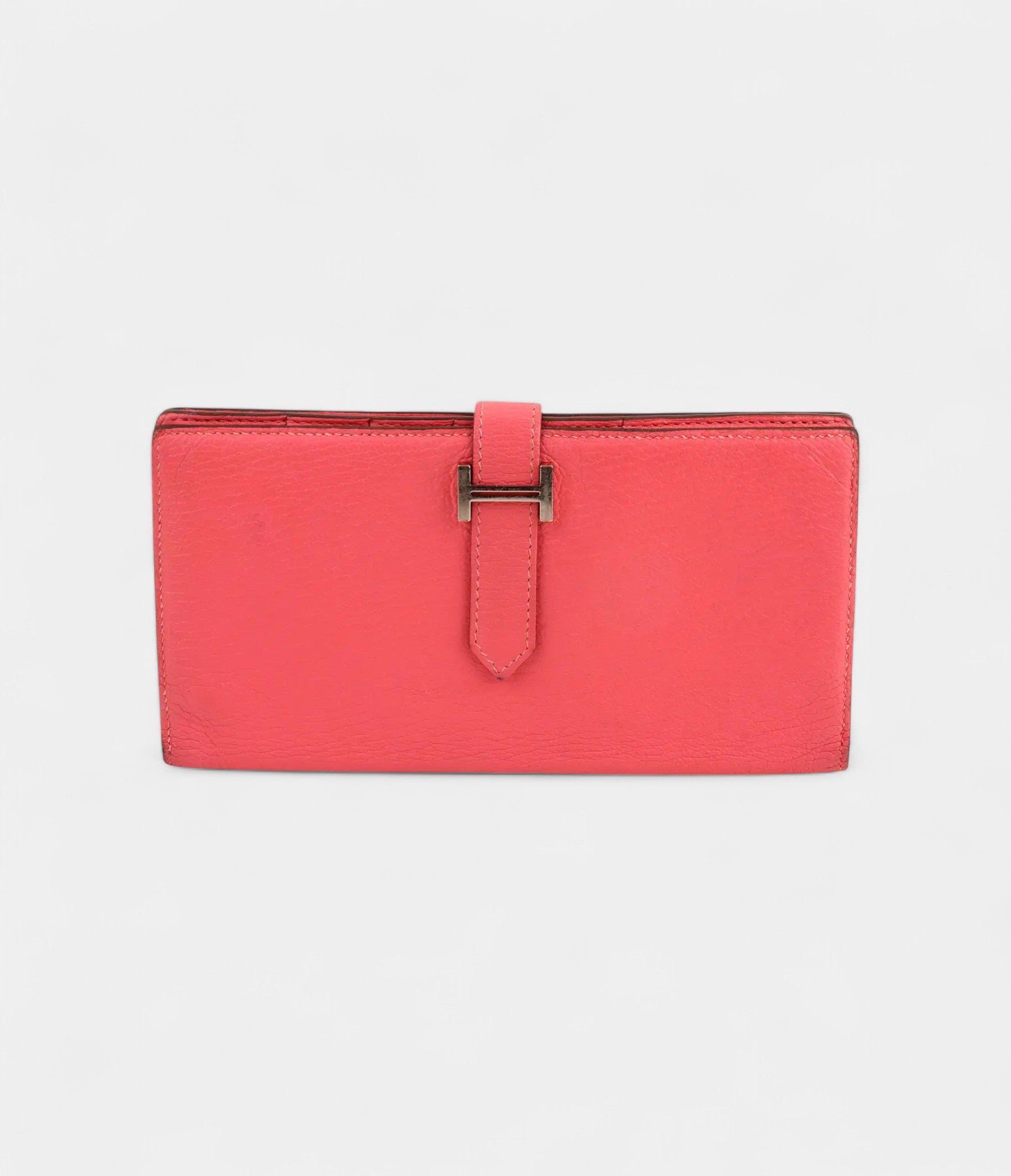 Hermès Béarn Leather Wallet in Pink Feminine Elegance Signature Silhouette