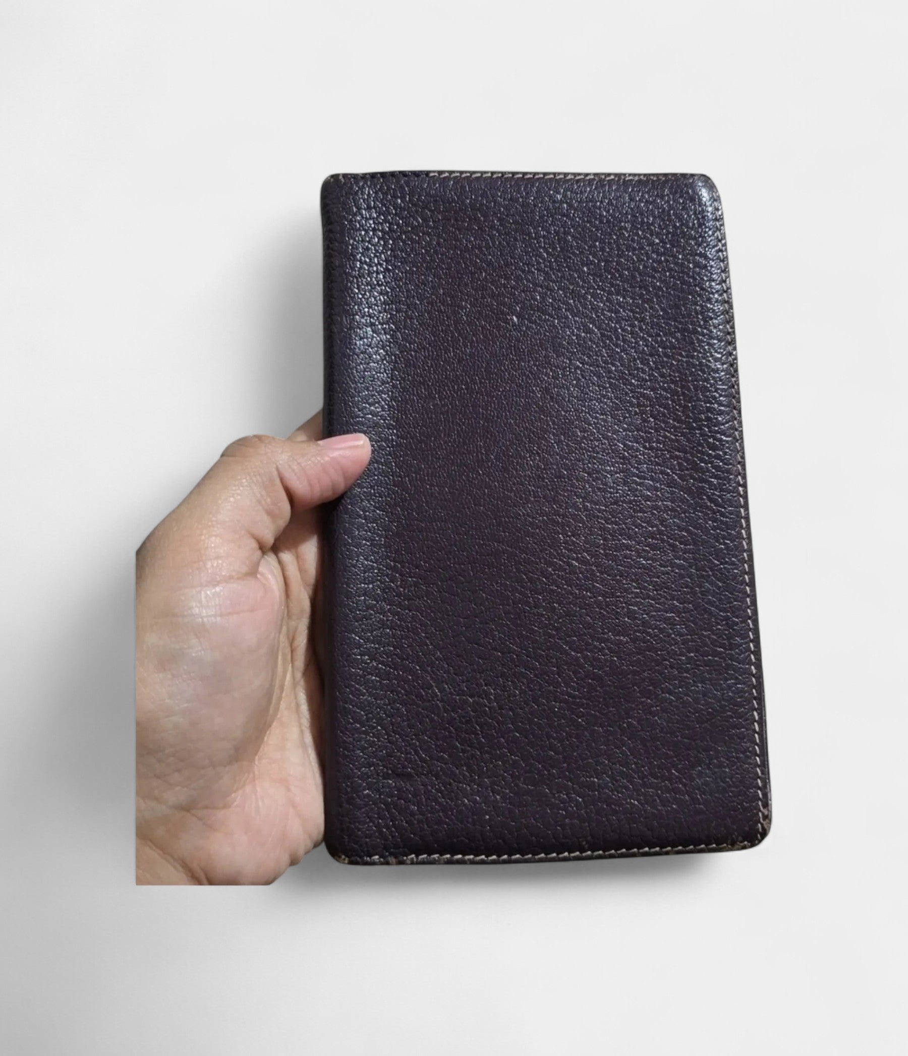 Hermès Béarn Leather Wallet in Purple Bold Elegance Signature Silhouette