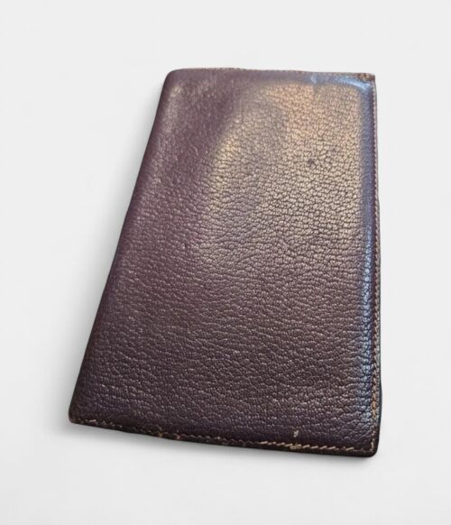 Hermès Béarn Leather Wallet in Purple Bold Elegance Signature Silhouette