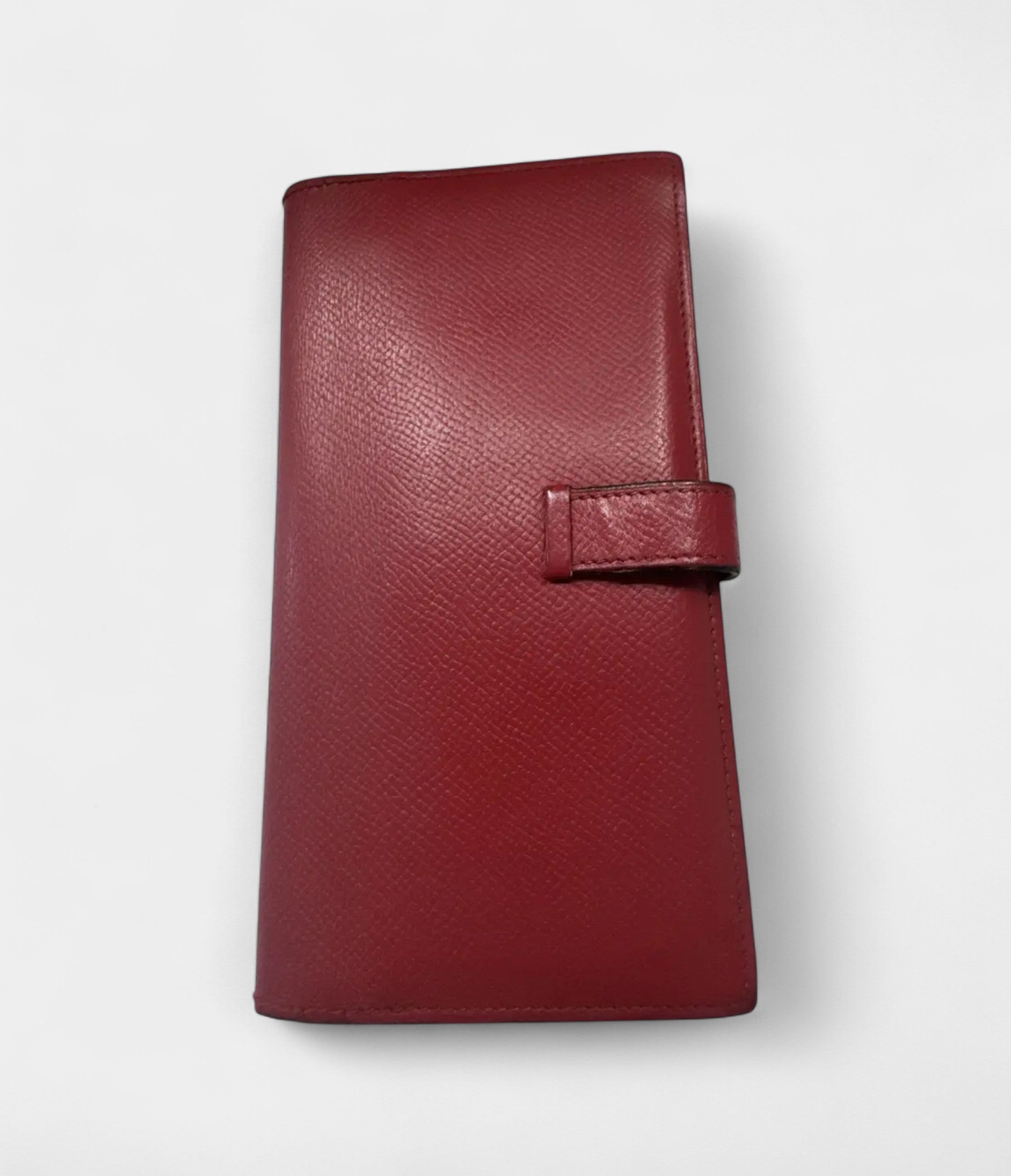 Hermès Béarn Leather Wallet in Red Bold Sophistication Classic Form