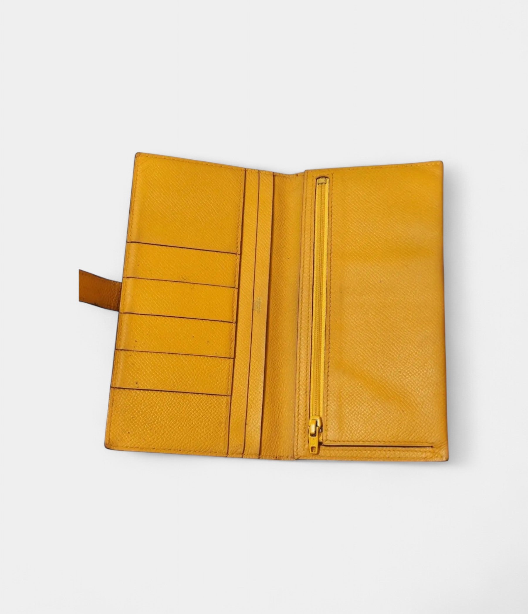 HermesBearnLeatherWalletinYellowBrightSophisticationClassicForm_2.jpg Hermès Béarn Leather Wallet in Yellow Bright Sophistication Classic Form