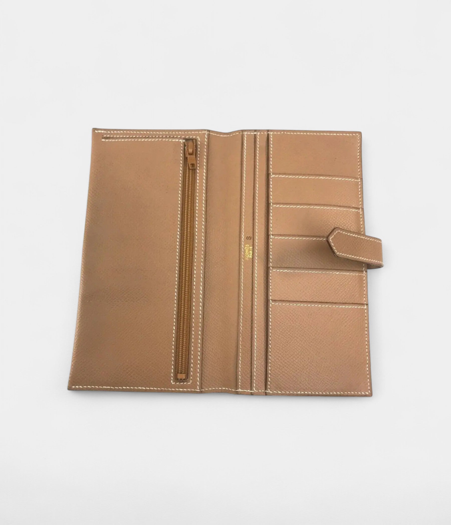 HermesBearnWalletinBeigeLeather_1.jpg Hermès Béarn Wallet in Beige Leather