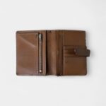 Hermès Béarn Wallet in Brown Leather Timeless Elegance Design