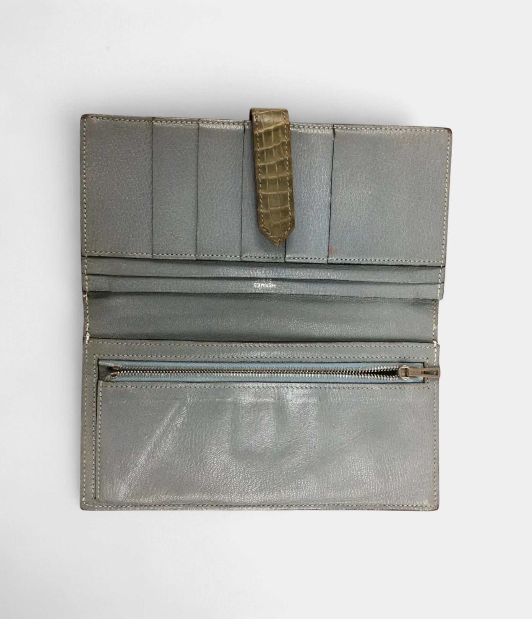HermesBearnWalletinGreenAlligatorLeather_3.jpg Hermès Béarn Wallet in Green Alligator Leather