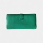 Hermès Béarn Wallet in Green Leather Timeless Elegance
