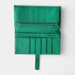 Hermès Béarn Wallet in Green Leather Timeless Elegance
