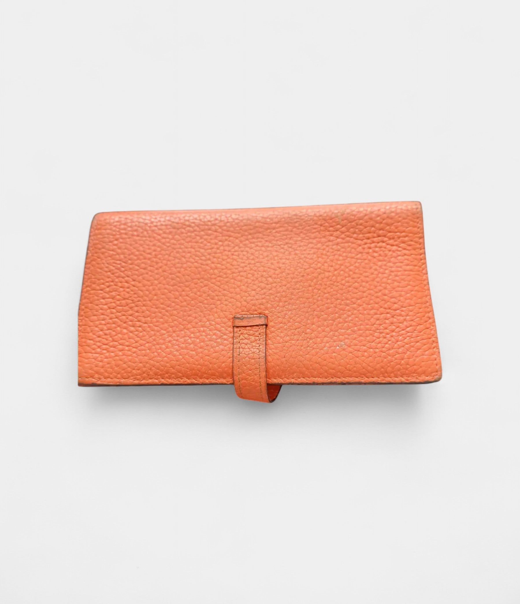 HermesBearnWalletinOrangeLeatherExpressionofElegance_4_8dba1adc-338c-4ea9-b8c9-f261fb62d68a.jpg Hermès Béarn Wallet in Orange Leather Expression of Elegance
