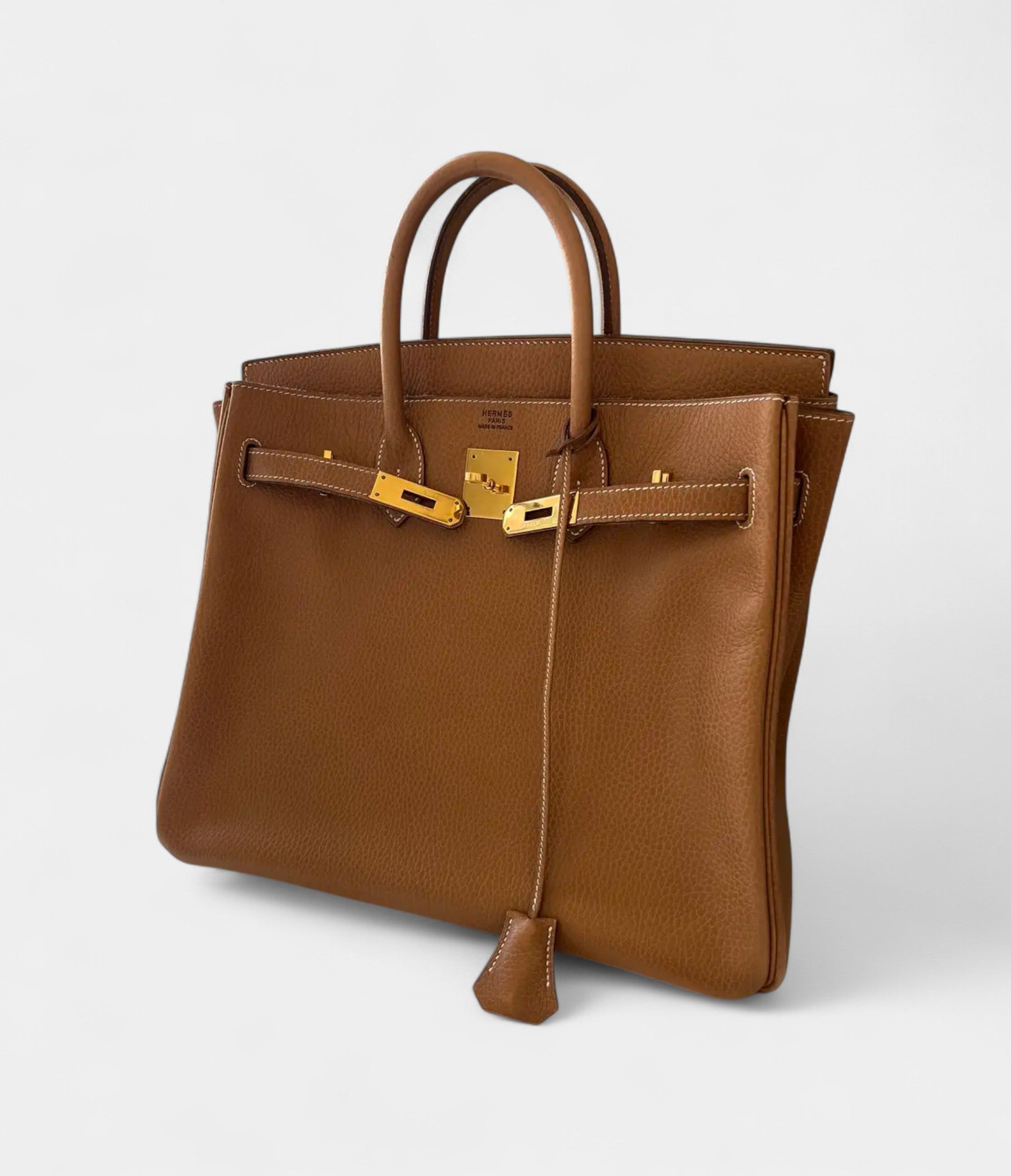 HermesBirkin30LeatherHandbagThePinnacleofLuxury_3_9e0bcda2-a8ce-4cba-9d92-1f0b9621c353.jpg Hermès Birkin 30 Leather Handbag The Pinnacle of Luxury