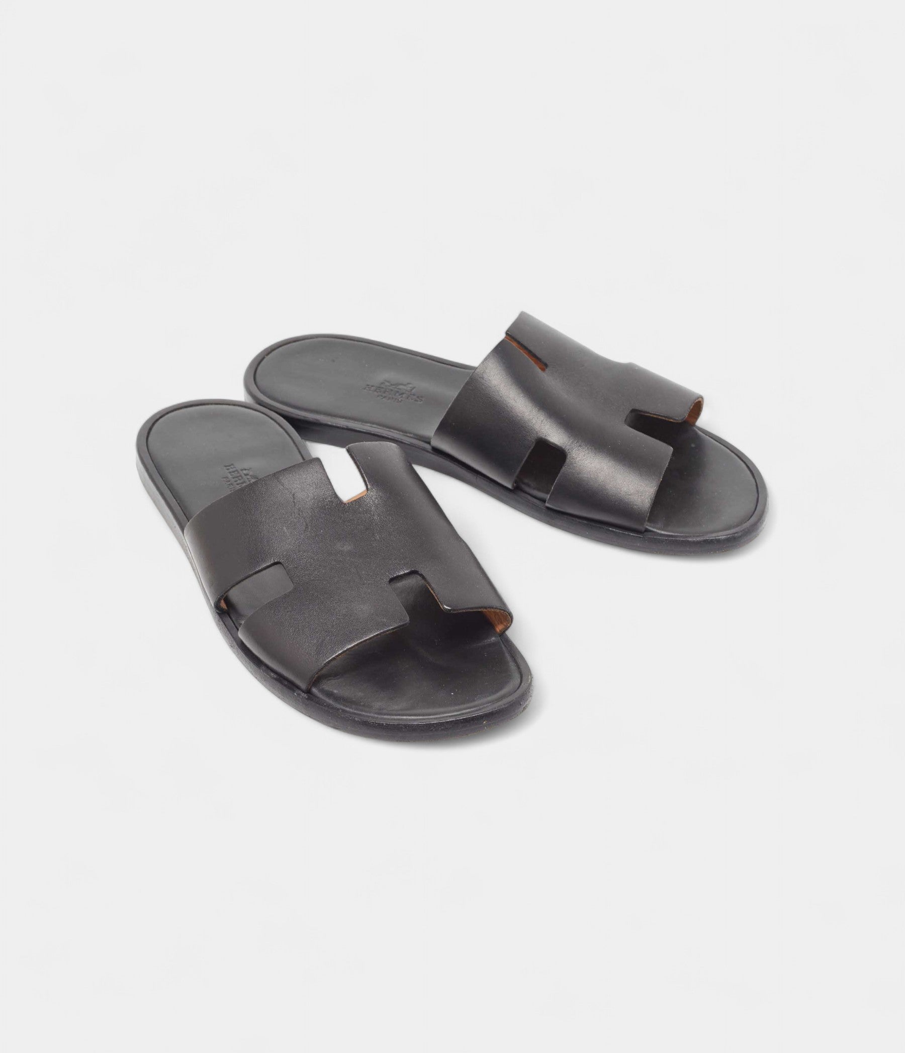 HermesBlackLeatherIzmirSandals41EU_3.jpg Hermes Black Leather Izmir Sandals 41 EU