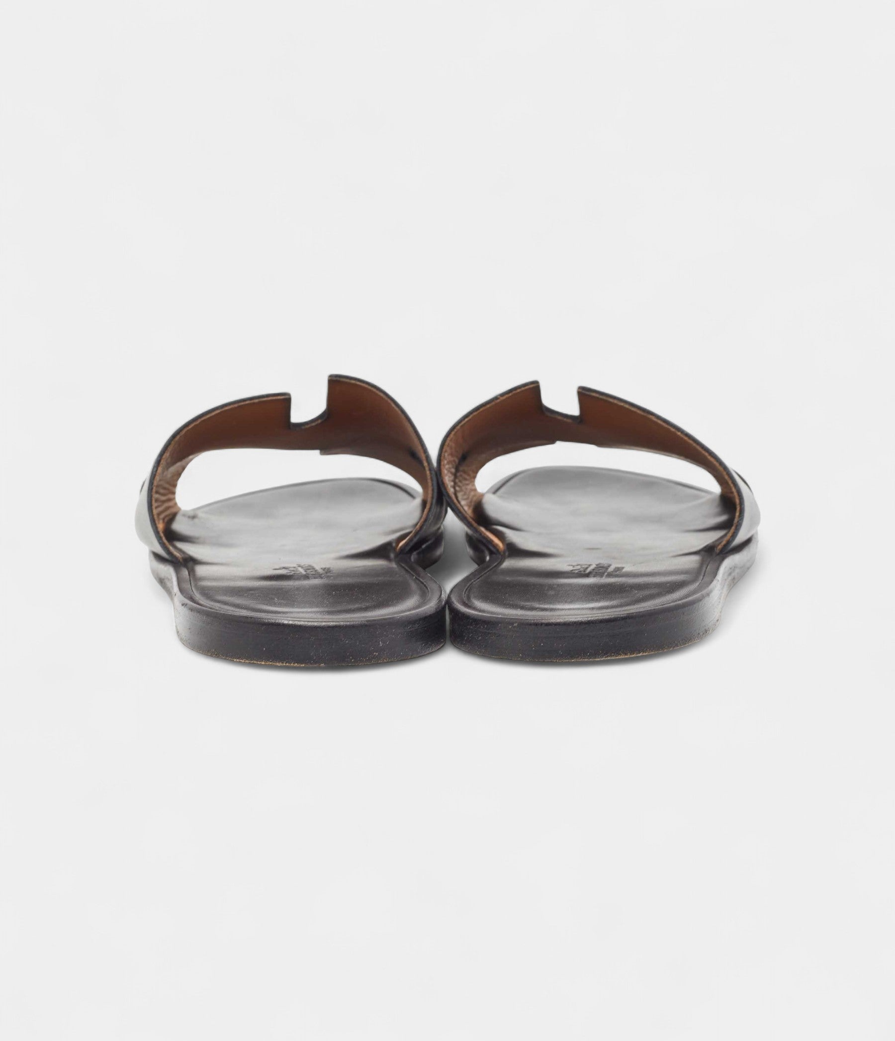 HermesBlackLeatherIzmirSandals41EU_5.jpg Hermes Black Leather Izmir Sandals 41 EU