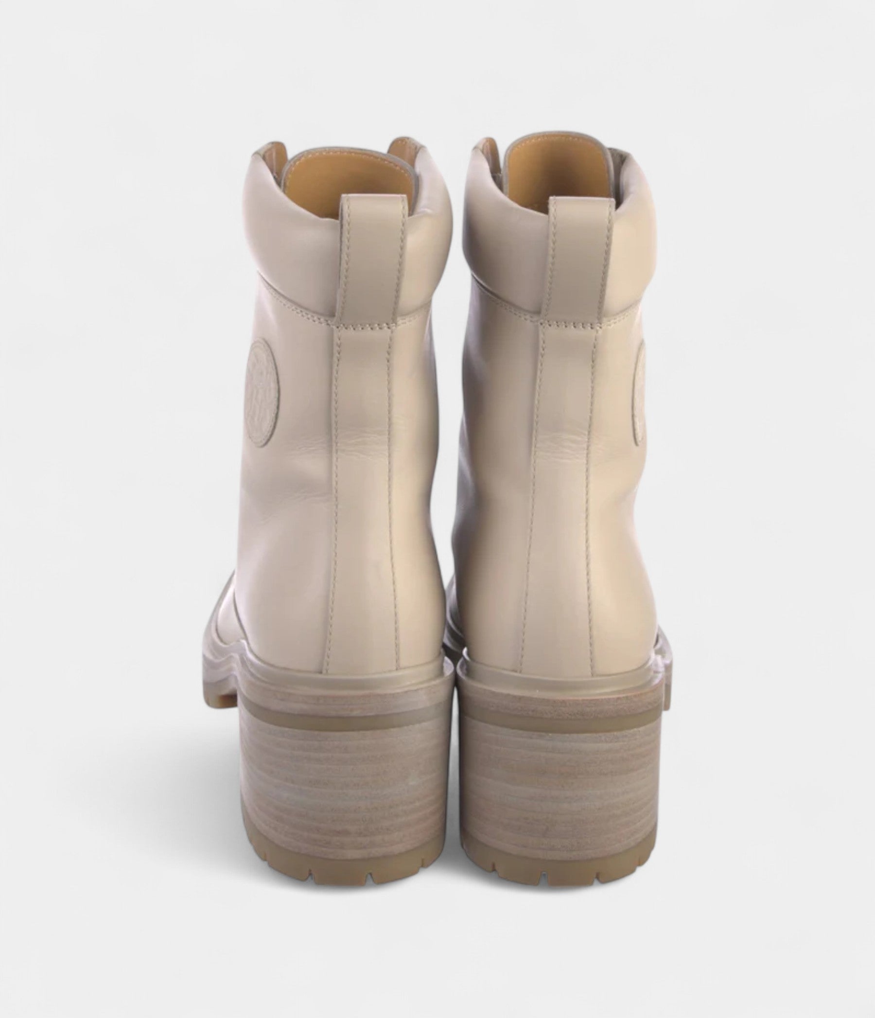 HermesBridgeLeatherCombatBootsAFusionofStrengthandElegance_4_d36d83b0-e706-4881-8e5a-2b9229c8d09d.jpg Hermès Bridge Leather Combat Boots A Fusion of Strength and Elegance