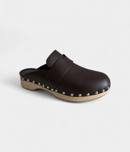 Hermès Calya Leather Mules & Clogs Timeless Craftsmanship with Effortless Elegance