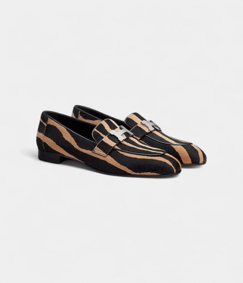 Hermès Carlotta Leather Mules & Clogs – Effortless Elegance