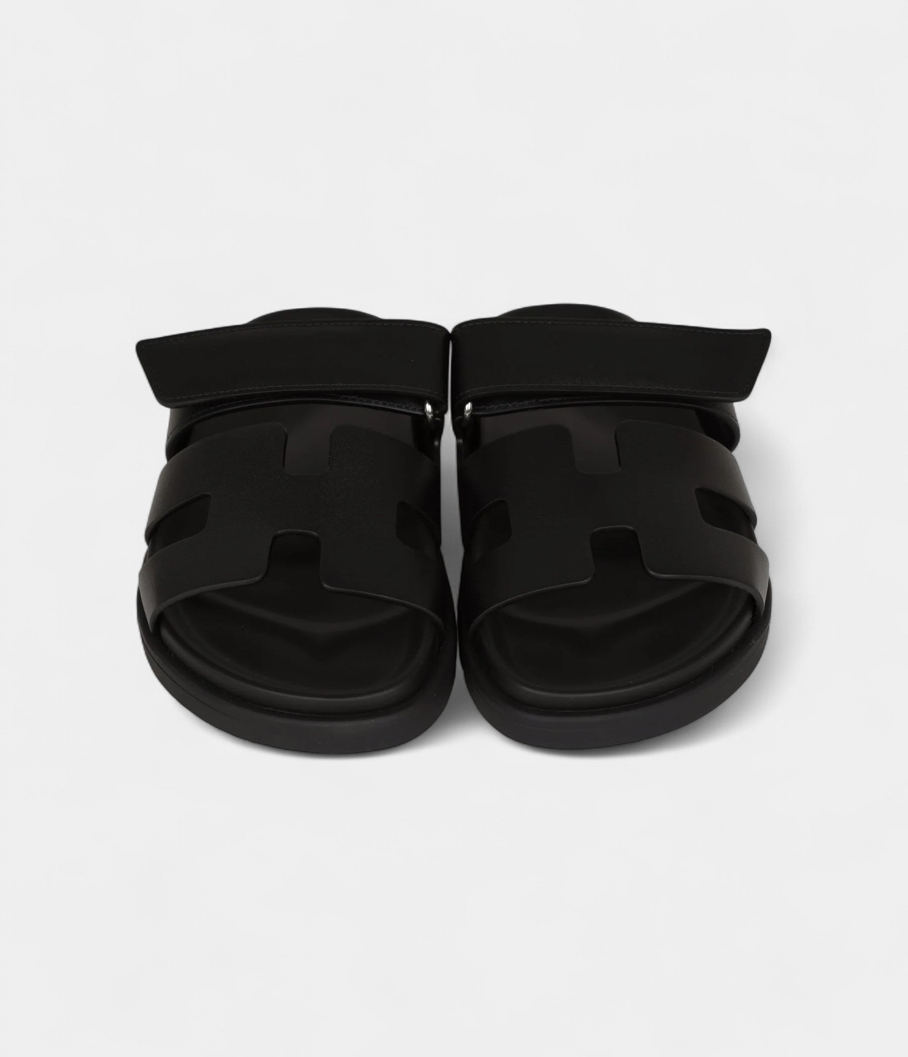 Hermès Chypre Sandals Black Calfskin Palladium Hardware 34.5 EU