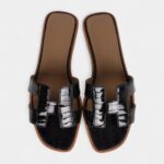 Hermès Oran Sandals Marine Shiny Alligator 37