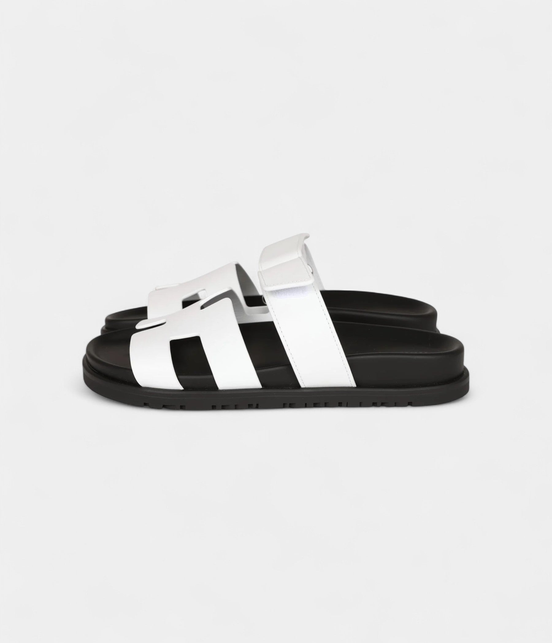 Hermès Chypre Sandals White Palladium Hardware 35.5 EU