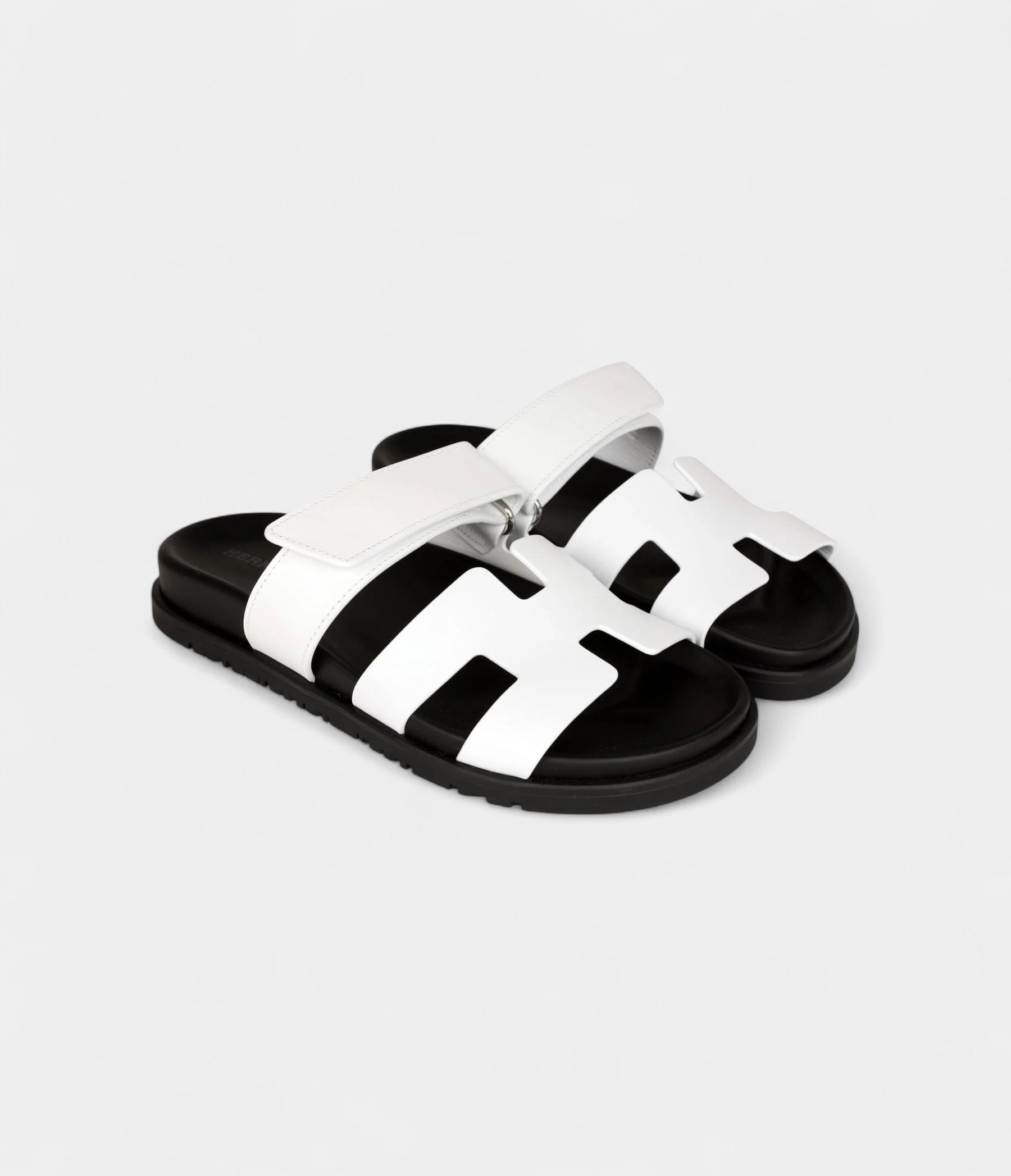 Hermès Chypre Sandals White Palladium Hardware 35.5 EU