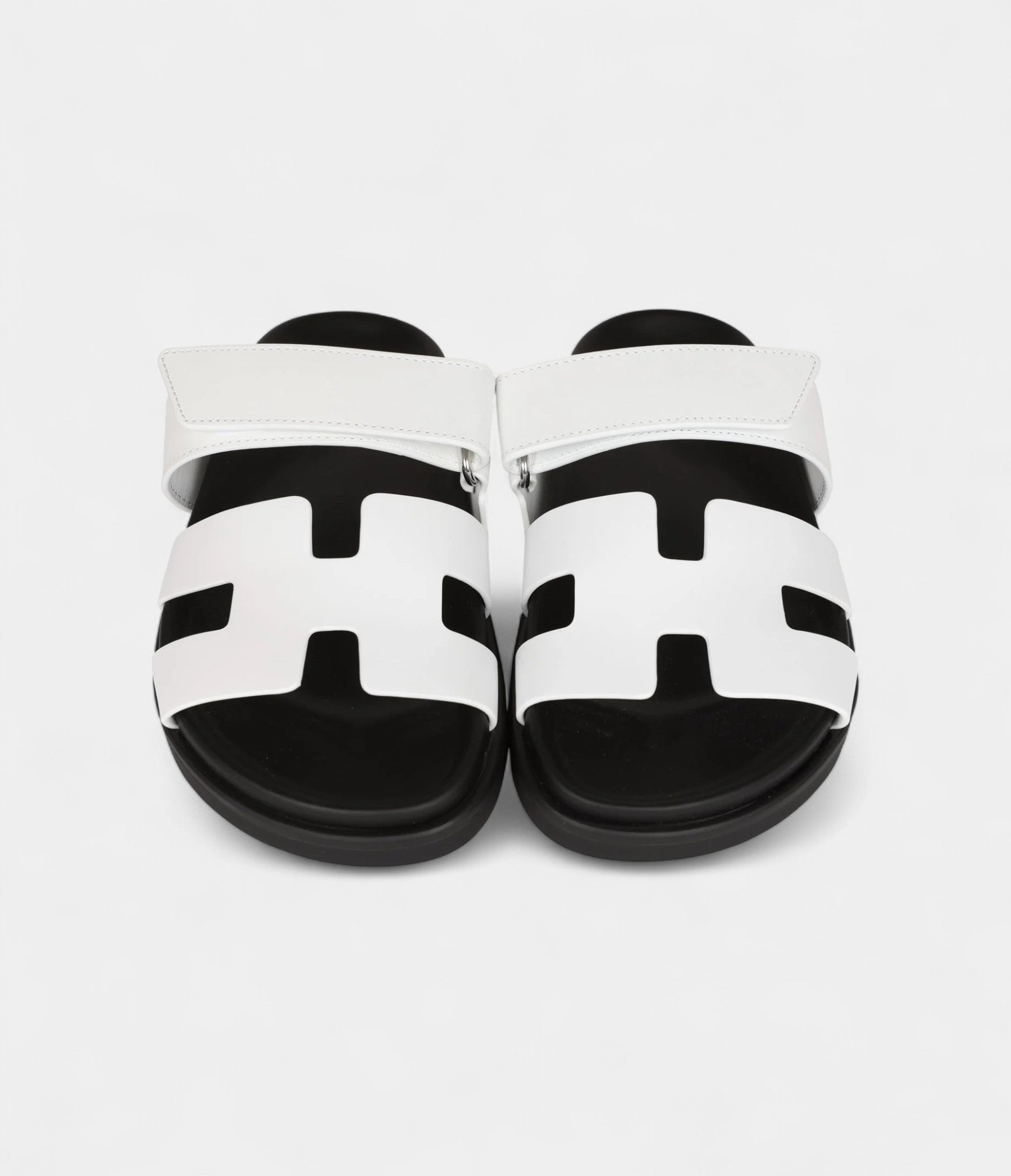 Hermès Chypre Sandals White Palladium Hardware 35.5 EU