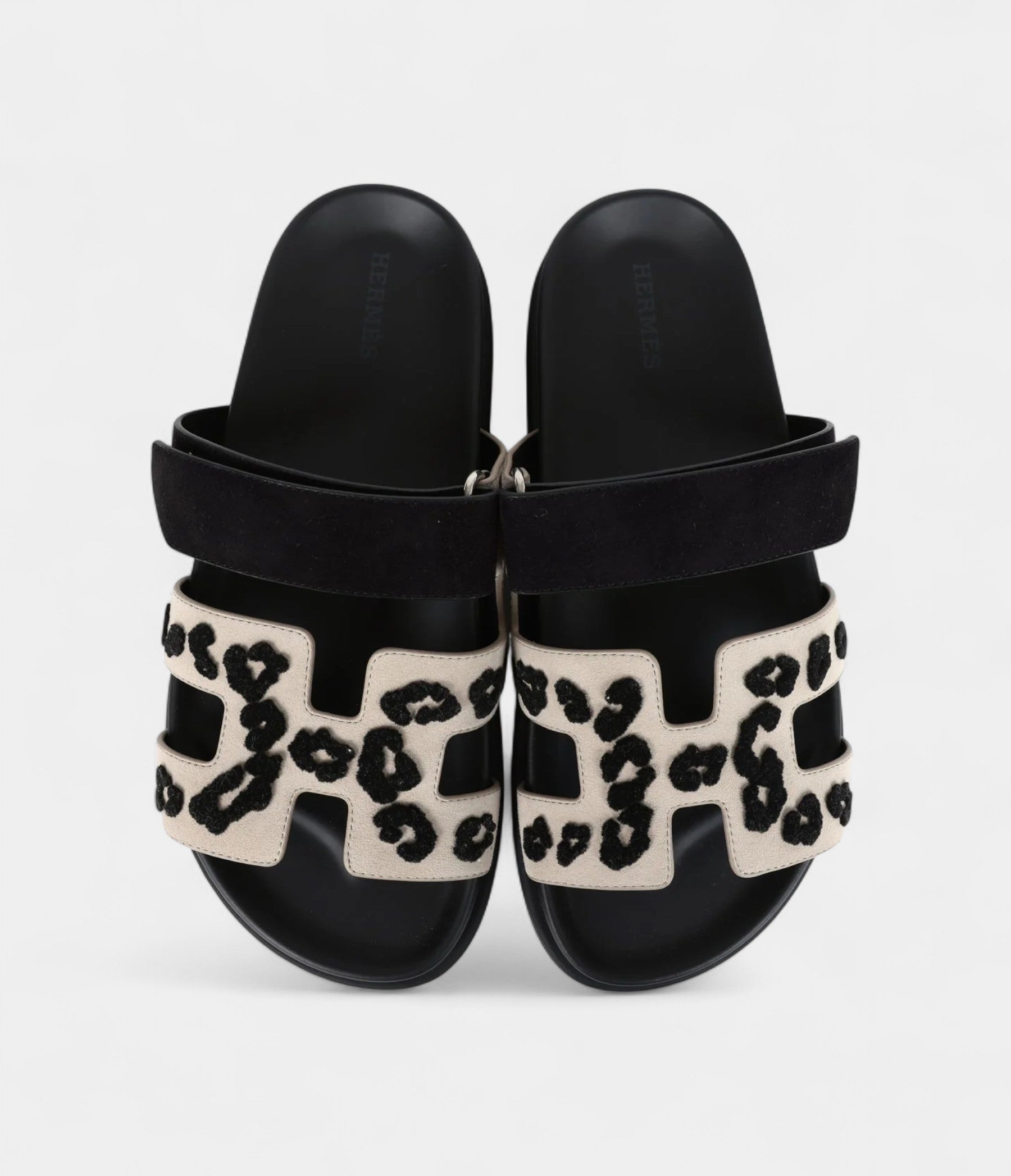 Hermès Chypre Techno Sandal Beige Esquisse and Black Tufted Suede Palladium Hardware 37 EU