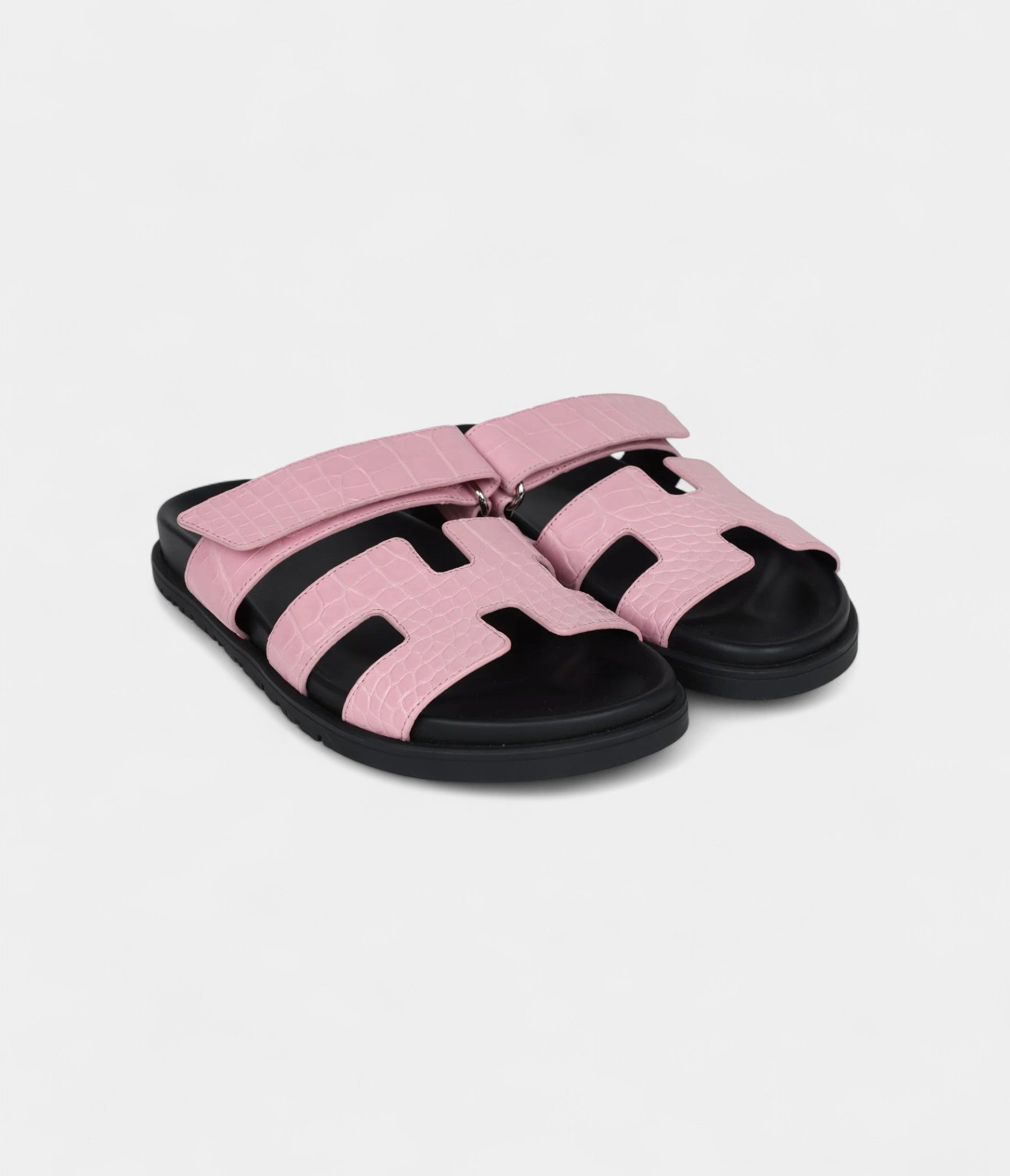 HermesChypreTechnoSandalsBubblegumMatteCrocodilePalladiumHardware36EU_4.jpg Hermès Chypre Techno Sandals Bubblegum Matte Crocodile Palladium Hardware 36 EU