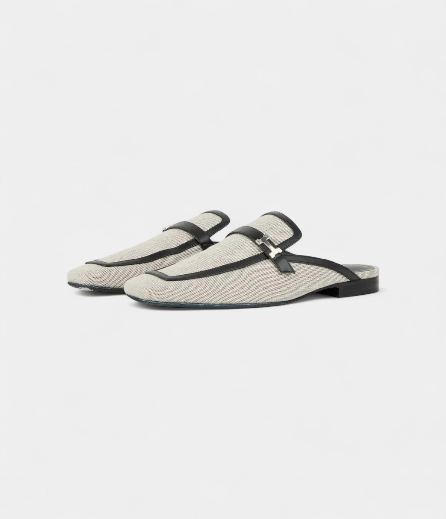 HermesClothMules_ClogsEffortlessStyleMeetsEverydayComfort_2_b1feae23-8ad6-444b-8a37-328ac8a6311e.jpg Hermès Cloth Mules & Clogs Effortless Style Meets Everyday Comfort