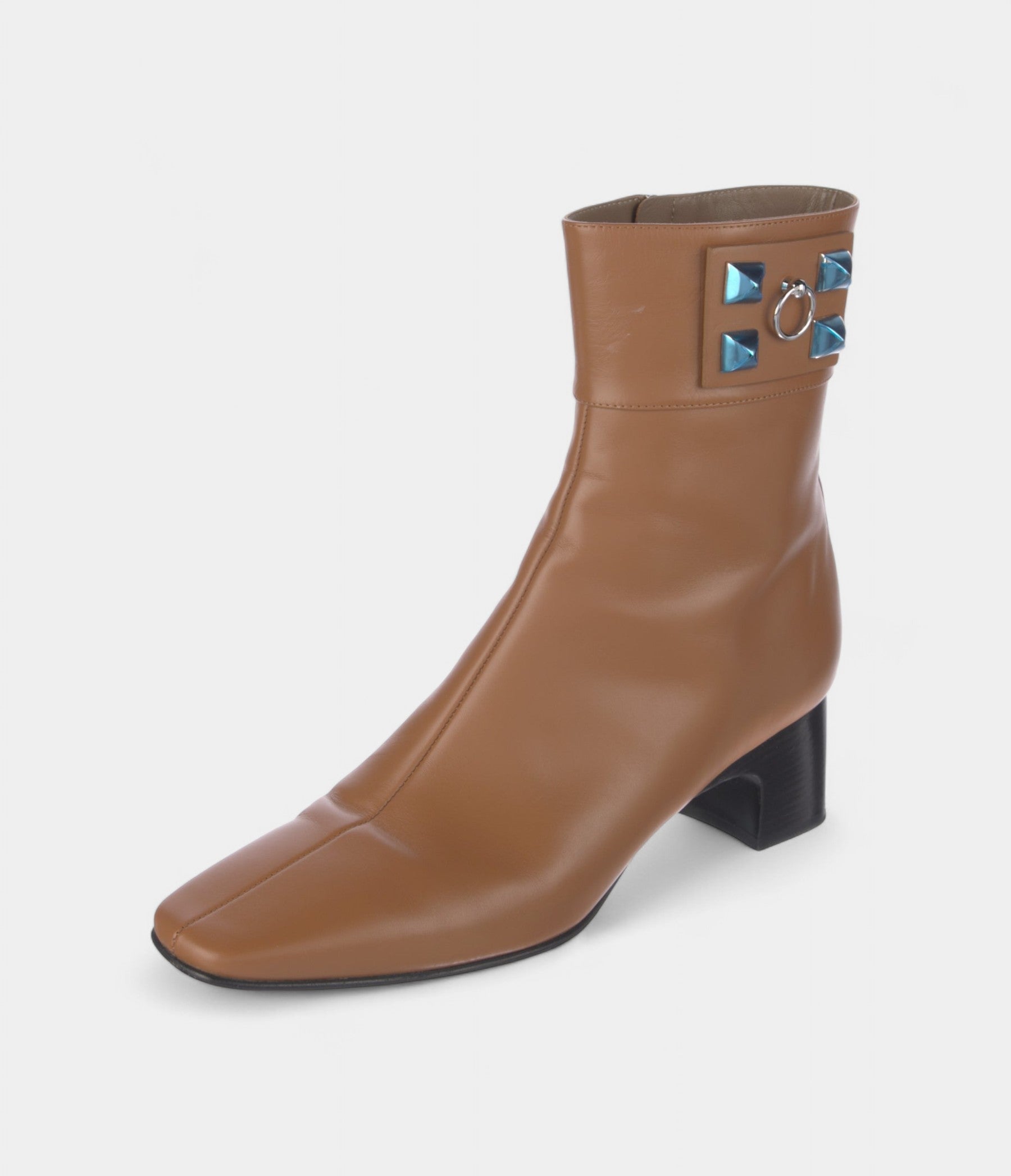 Hermès Decouverte Leather Boots Understated Power Effortless Style