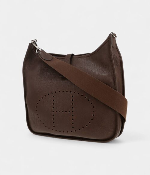 Hermès Evelyne III Shoulder Bag in Brown Togo Leather