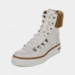 Hermès Flocon Leather Lace-Up Boots Rugged Sophistication Timeless Craftsmanship