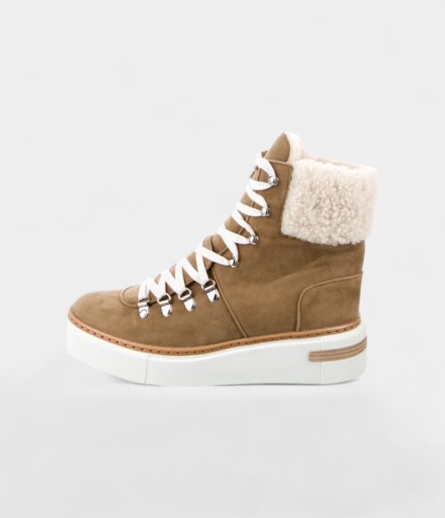 Hermès Flocon Shearling Snow Boots Luxe Warmth Winter-Ready Elegance