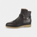 Hermès Follow Leather Chelsea Boots Effortless Style Modern Versatility