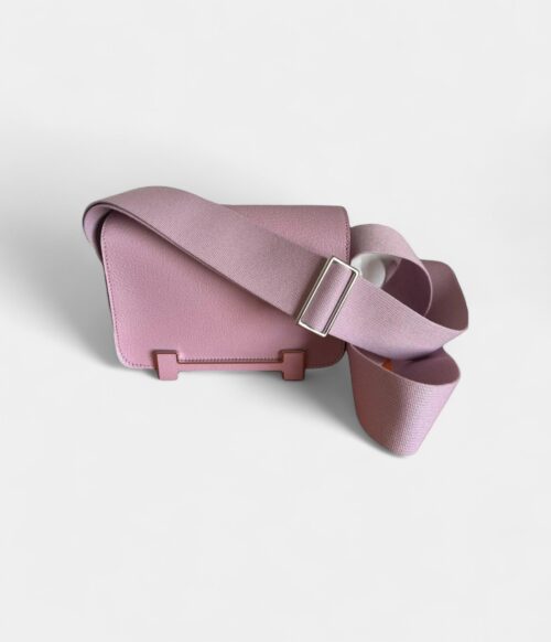 Hermès Geta Crossbody Bag in Pink Leather