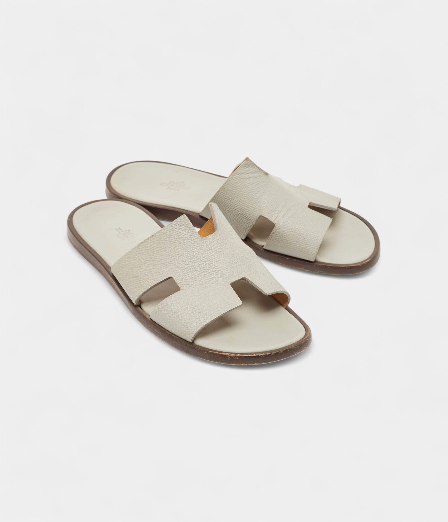 HermesGreyLeatherIzmirFlatSlides41EU_5.jpg Hermes Grey Leather Izmir Flat Slides 41 EU